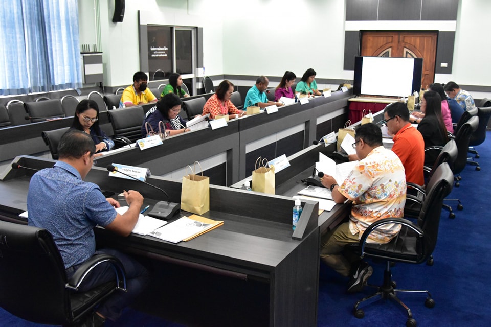 วันที่ 28 กันยายน พ.ศ.2566 เวลา 10.00 น. การประชุม
คณะกรรมการสนับสนุนการจัดทำแผนพัฒนาเทศบาลตำบลตันหยงมัส
ครั้งที่ 3 / 2566 
ระเบียบวาระการประชุม
ระเบียบวาระที่ 1 เรื่อง ประธานแจ้งให้ที่ประชุมทราบ
ระเบียบวาระที่ 2 เรื่อง รับรองรายงานการประชุมคณะกรรมการสนับสนุนการจัดทำแผนพัฒนา
เทศบาลตำบลตันหยงมัส ครั้งที่ 2/2566
เมื่อวันที่ 17 กรกฎาคม 2566
ระเบียบวาระที่ 3 เรื่อง 3.1 การจัดทำร่างแผนพัฒนาท้องถิ่น พ.ศ.2555-2570
เพิ่มเติม ครั้งที่ 3/2566
    3.2 พิจารณาร่างแผนการดำเนินงาน ประจำปีงบประมาณ
พ.ศ. 2567
ระเบียบวาระที่ 4 เรื่อง อื่น ๆ 
ณ ห้องประชุมสภาเทศบาลตำบลตันหยงมัส