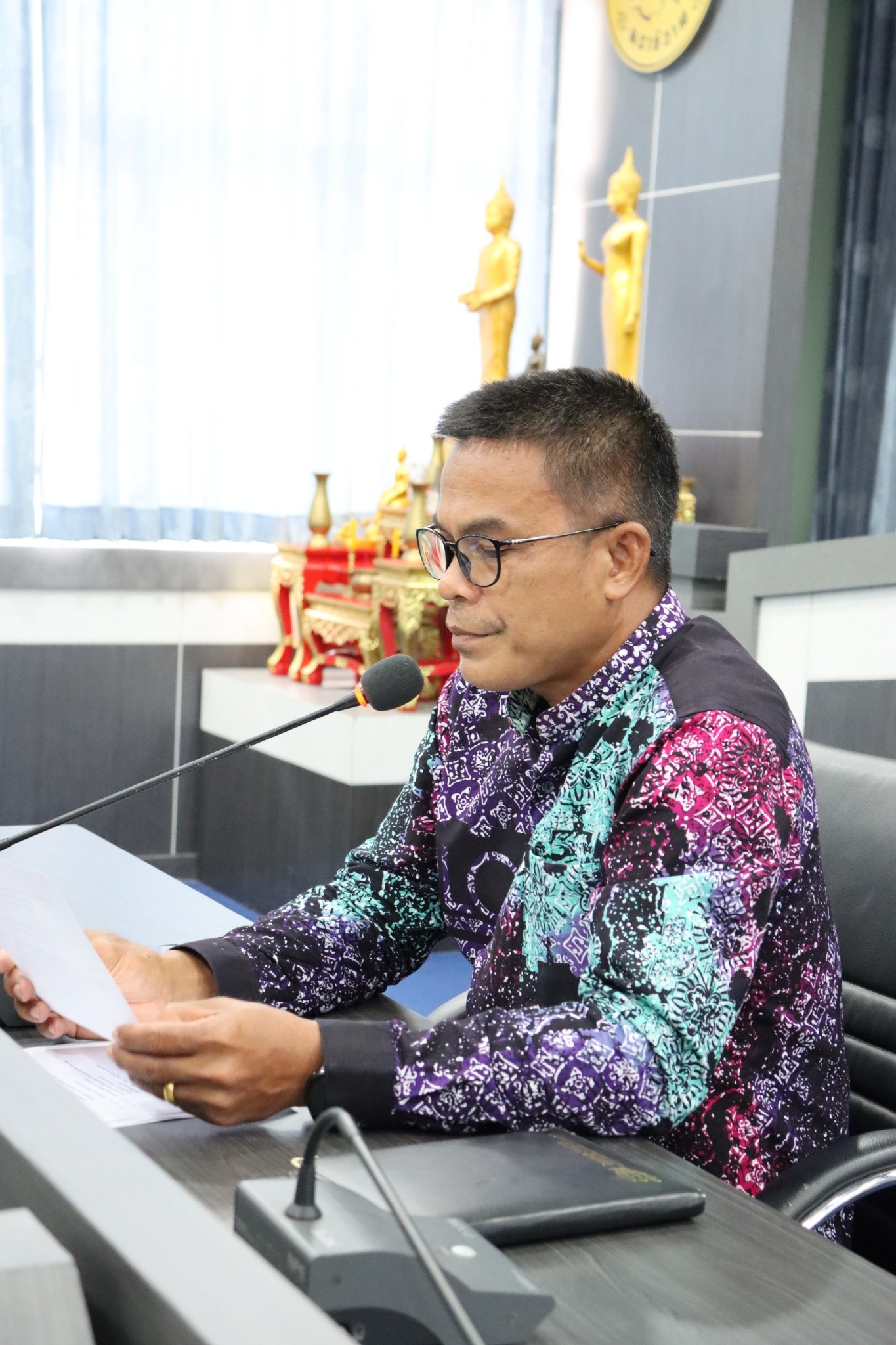 การประชุมซักซ้อมการจัดงานเนื่องในวันเทศบาล ประจำปี พ.ศ. 2568 ณ ห้องประชุมสภาเทศบาลตำบลตันหยงมัส (ชั้น 3) โดยเทศบาลตำบลตันหยงมัส จะมีการจัดงานเนื่องในวันเทศบาล ประจำปี พ.ศ. 2568 ในวันที่ 24 เมษายน พ.ศ. 2568 ณ อาคารอเนกประสงค์จิตมงคล (สำนักงานเทศบาลตำบลตันหยงมัส) ตำบลตันหยงมัส อำเภอระแงะ จังหวัดนราธิวาส                                                                                                                                                                                                วันอังคาร ที่ 22 เดือน เมษายน พ.ศ. 2568 เวลา 14.00 น. นำโดย นายสุเมธ  เพ็ชรรัตน์ ปลัดเทศบาลปฏิบัติหน้าที่นายกเทศมนตรีตำบลตันหยงมัส พร้อมหัวหน้าราชการ และพนักงานเทศบาลตำบลตันหยงมัส ร่วมประชุมเพื่อหารือแนวทางการดำเนินงานแบ่งหน้าที่ให้แต่ละกองแต่ละฝ่ายรับผิดชอบ และเตรียมความพร้อมในการจัดงานเนื่องในวันเทศบาล ประจำปี พ.ศ. 2568 ที่จะจัดขึ้นในวันที่ 24 เมษายน พ.ศ. 2568 ณ อาคารอเนกประสงค์จิตมงคล (สำนักงานเทศบาลตำบลตันหยงมัส) ตำบลตันหยงมัส อำเภอระแงะ จังหวัดนราธิวาส